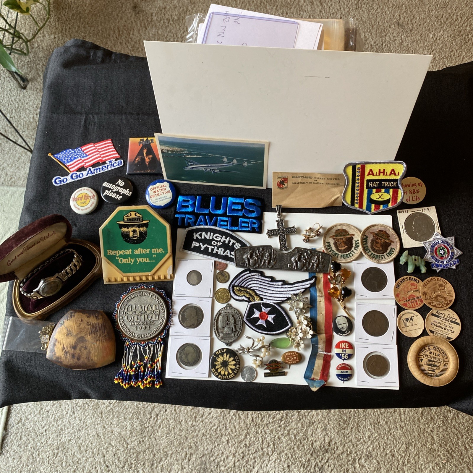 vintage junk drawer lot collectibles, SILVER, GOLD FILLED AND MORE vintage junk drawer lot collectibles, SILVER, GOLD FILLED AND MORE