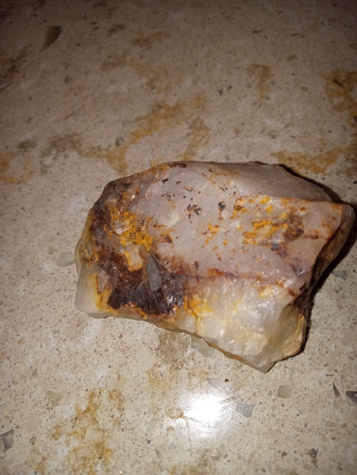 quartz crystal gold specimen