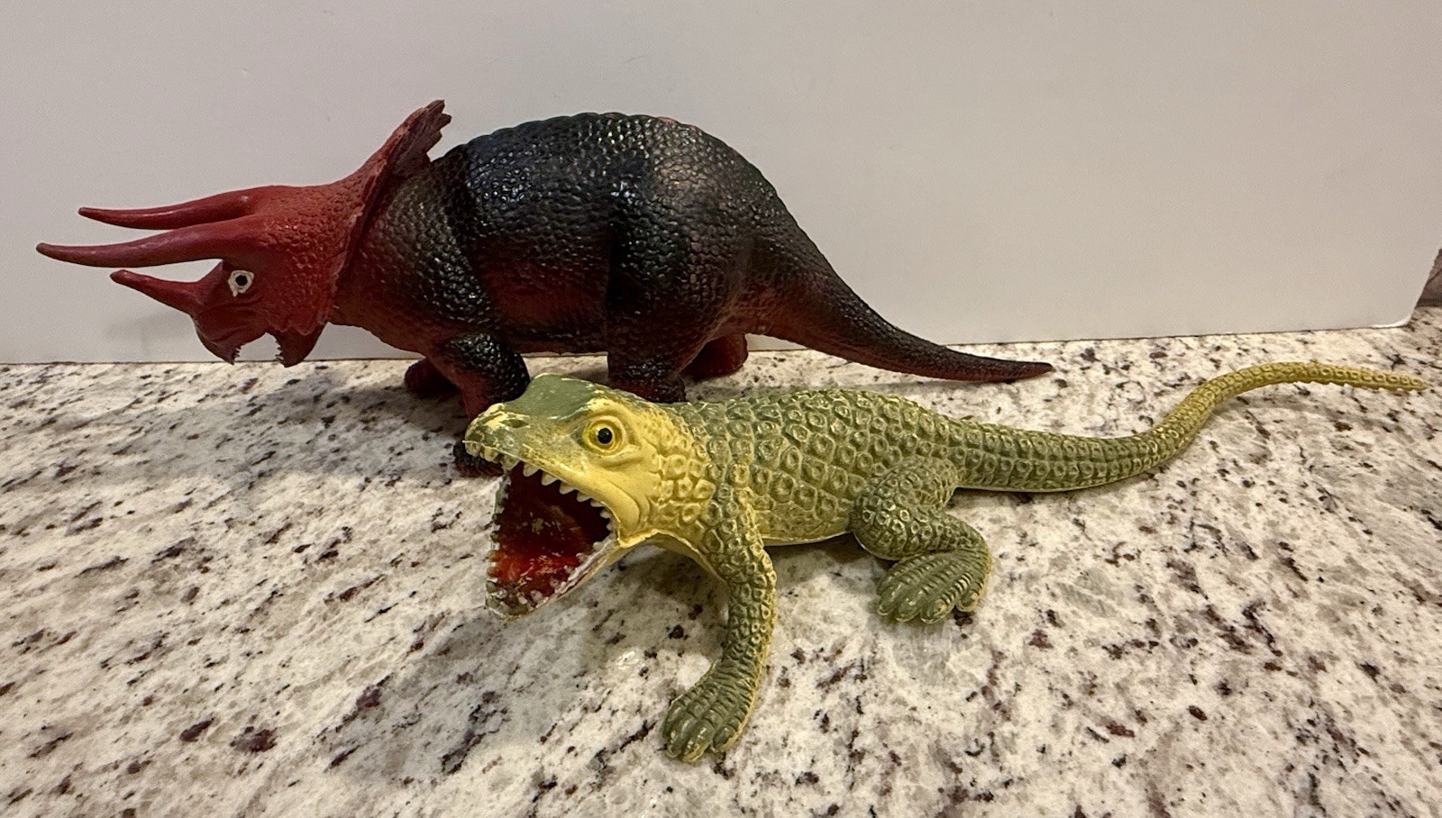 Vintage Dor Mei Triceratops and Generic China Dinosaur 1980s 13in