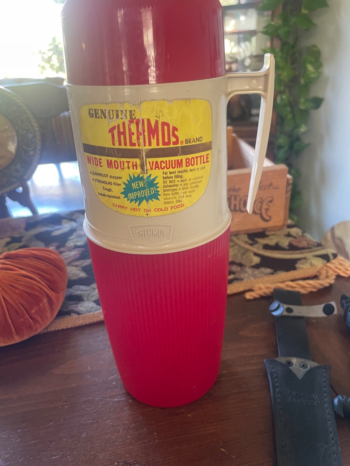 Vintage 1970\'s King Seely Thermos 6402 Wide Mouth 1 Qt Red Vacuum Bottle w Label