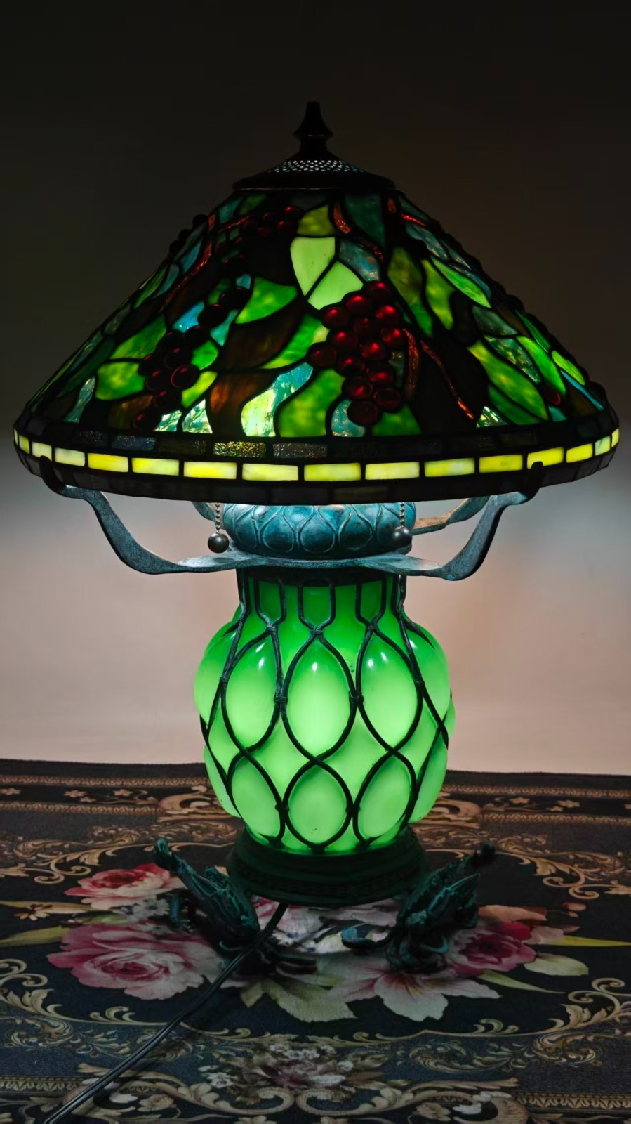 tiffany Studio antique crab bronze table lamp, replica.