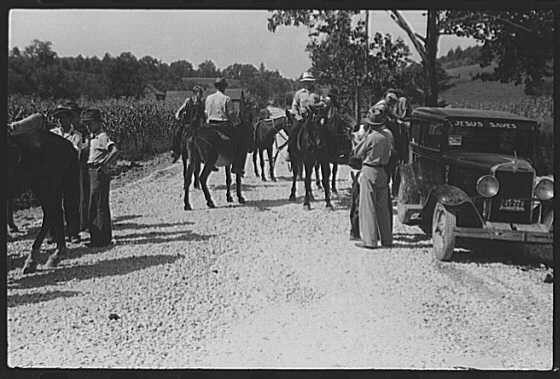 Photo:Campton Kentucky KY 1930s Horse Riders and Car on Rural Road FSA