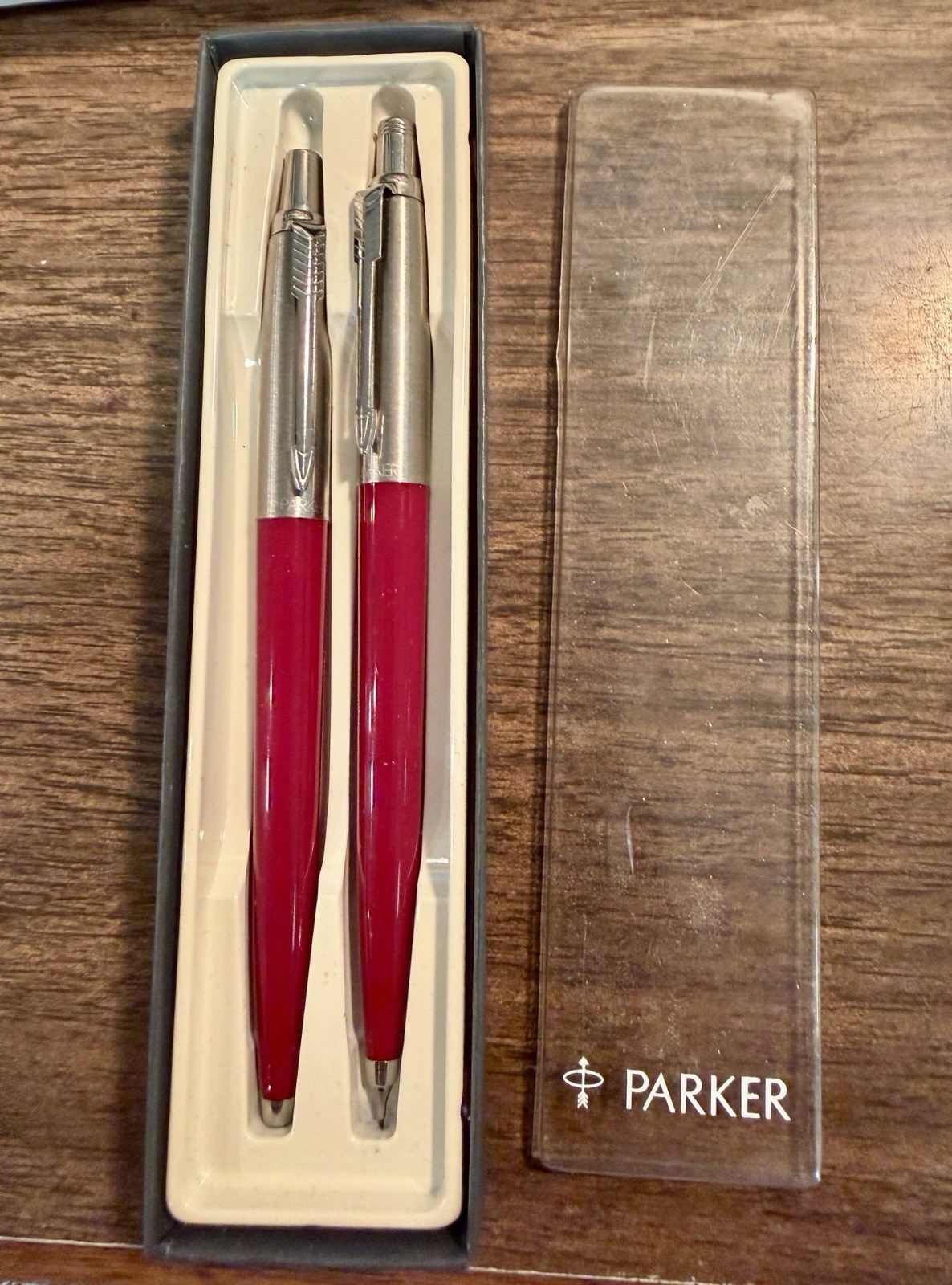 NOS Vintage1960- 1970s Parker Jotter Red Ballpoint & Mechanical Pencil Set w/box