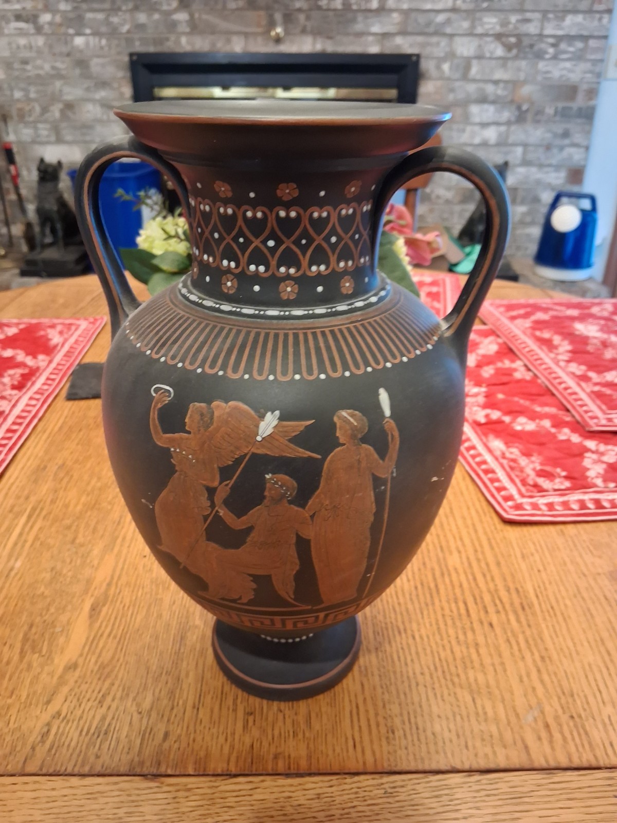 ANTIQUE WEDGWOOD BLACK BASALT ENCAUSTIC Etruria 12.5