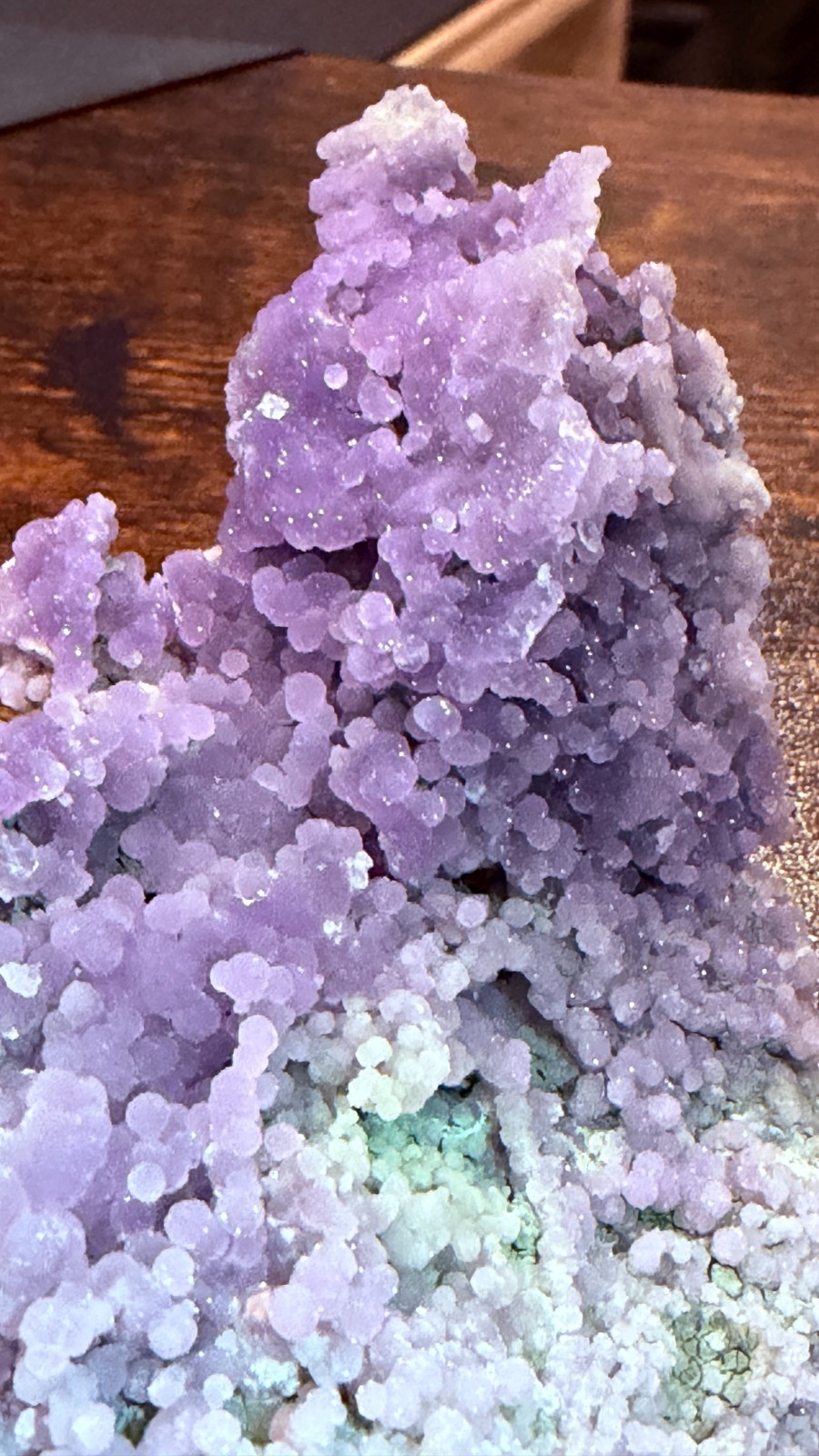 Grape Agate Floater Cluster 266g Matrix Free Druzy Botryoidal Purple Stand 120mm