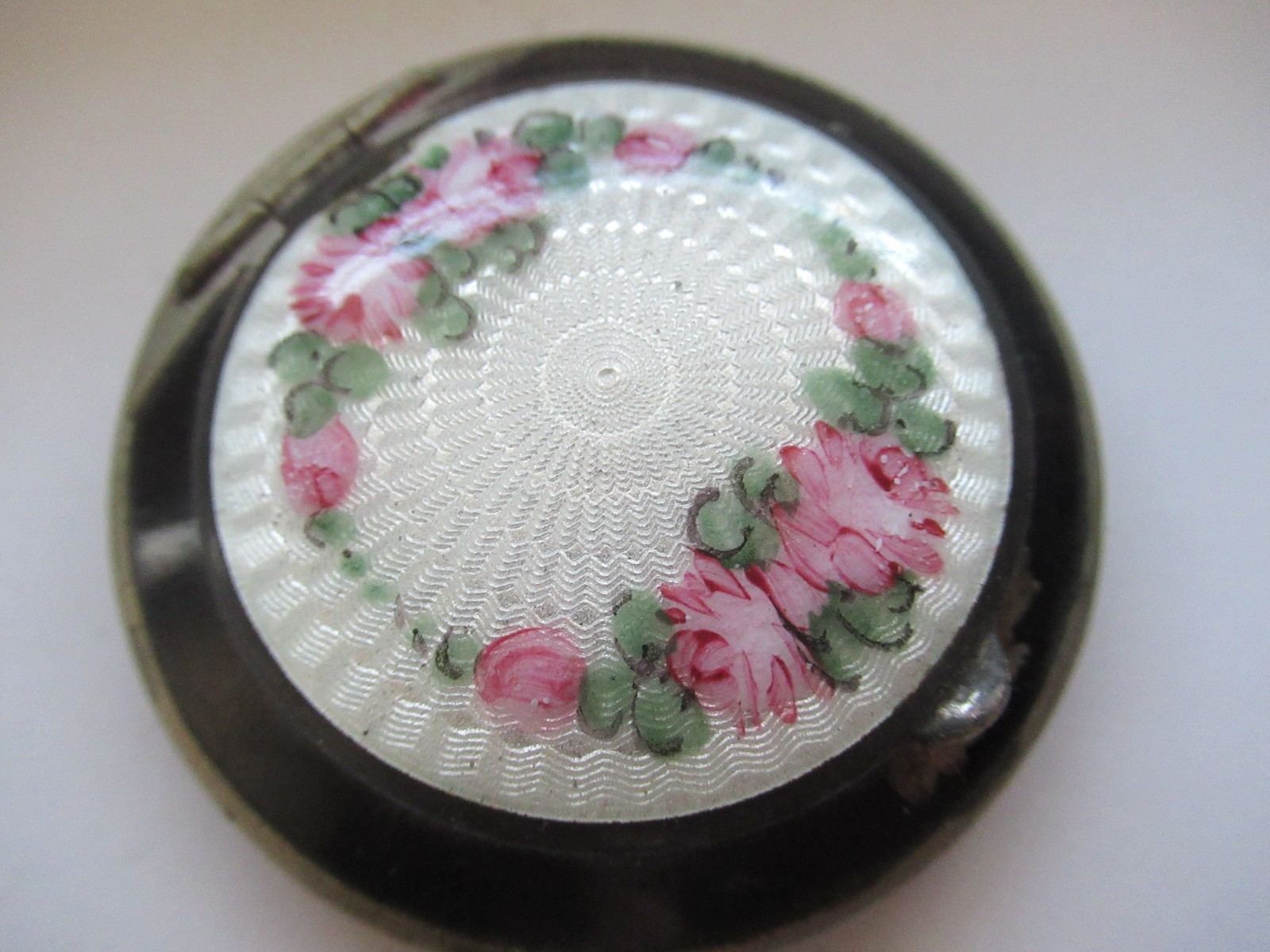 Art Deco black roses Guilloche Enamel silver tone Compact as is Art Deco black roses Guilloche Enamel silver tone Compact as is