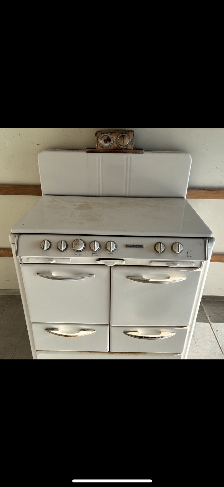O'Keefe & Merritt Vintage Stove 1950’s Rare Grillevator Stove