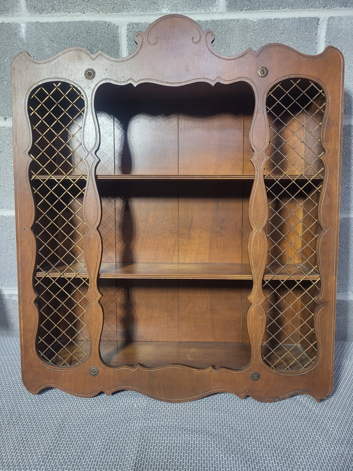 Wall curio cabinet spice rack Vintage wood with metal lattice MCM 27.5 Wall curio cabinet spice rack Vintage wood with metal lattice MCM 27.5