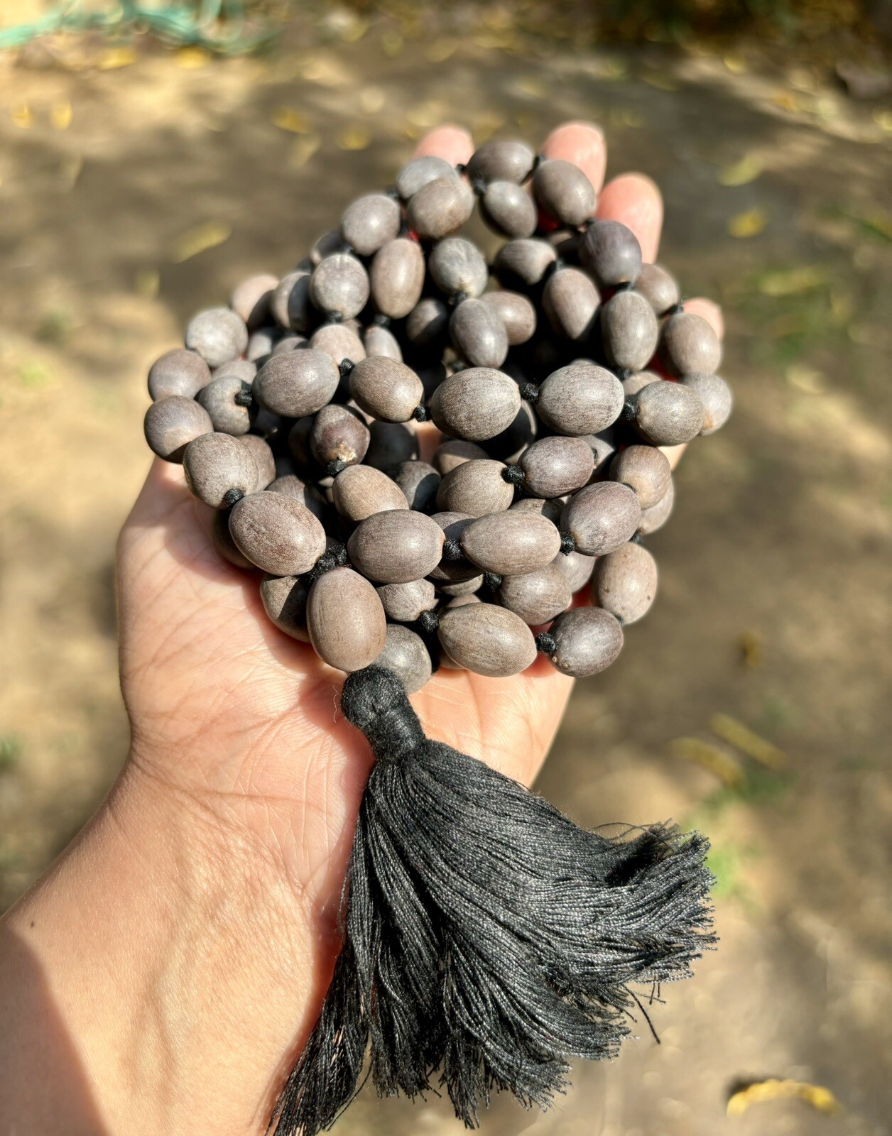 KAMAL GATTA  Lotus Seed Original Mala ROSARY 108 Bead 68 inch Prayer Beads Black