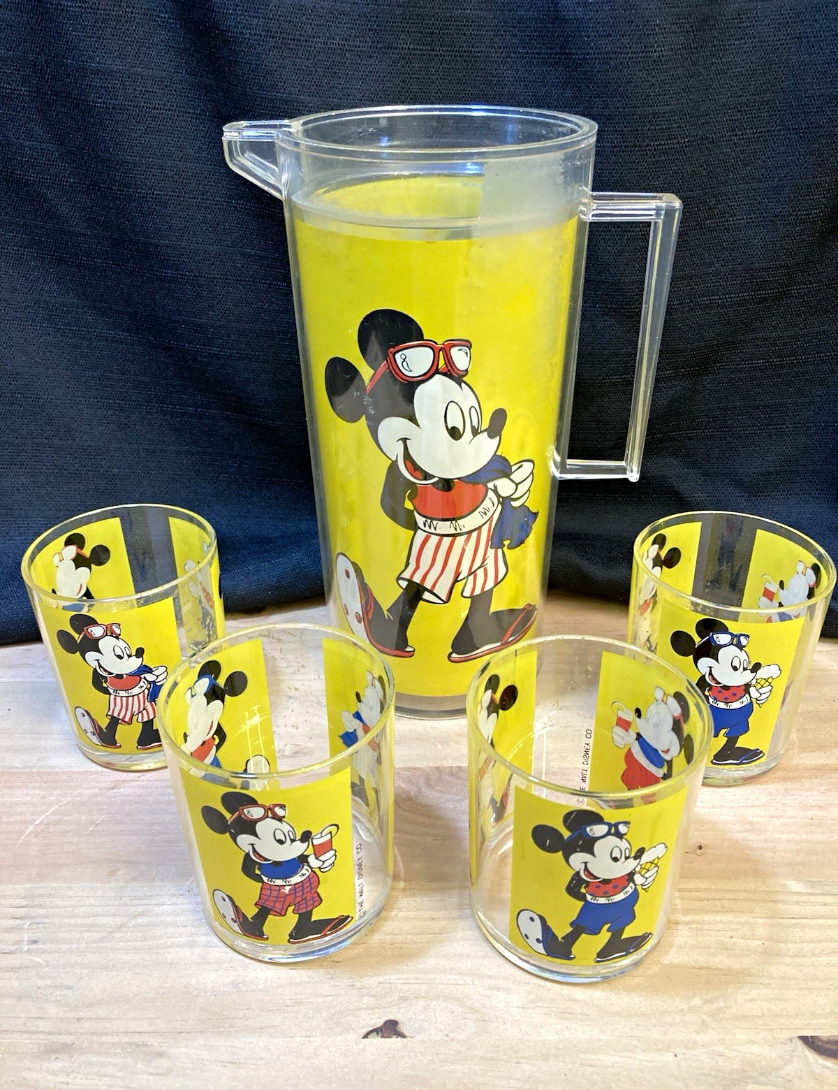 Vintage 1980s Disney Mickey Mouse Acrylic Pitcher 4 Tumblers Drinkware Set Vintage 1980s Disney Mickey Mouse Acrylic Pitcher 4 Tumblers Drinkware Set