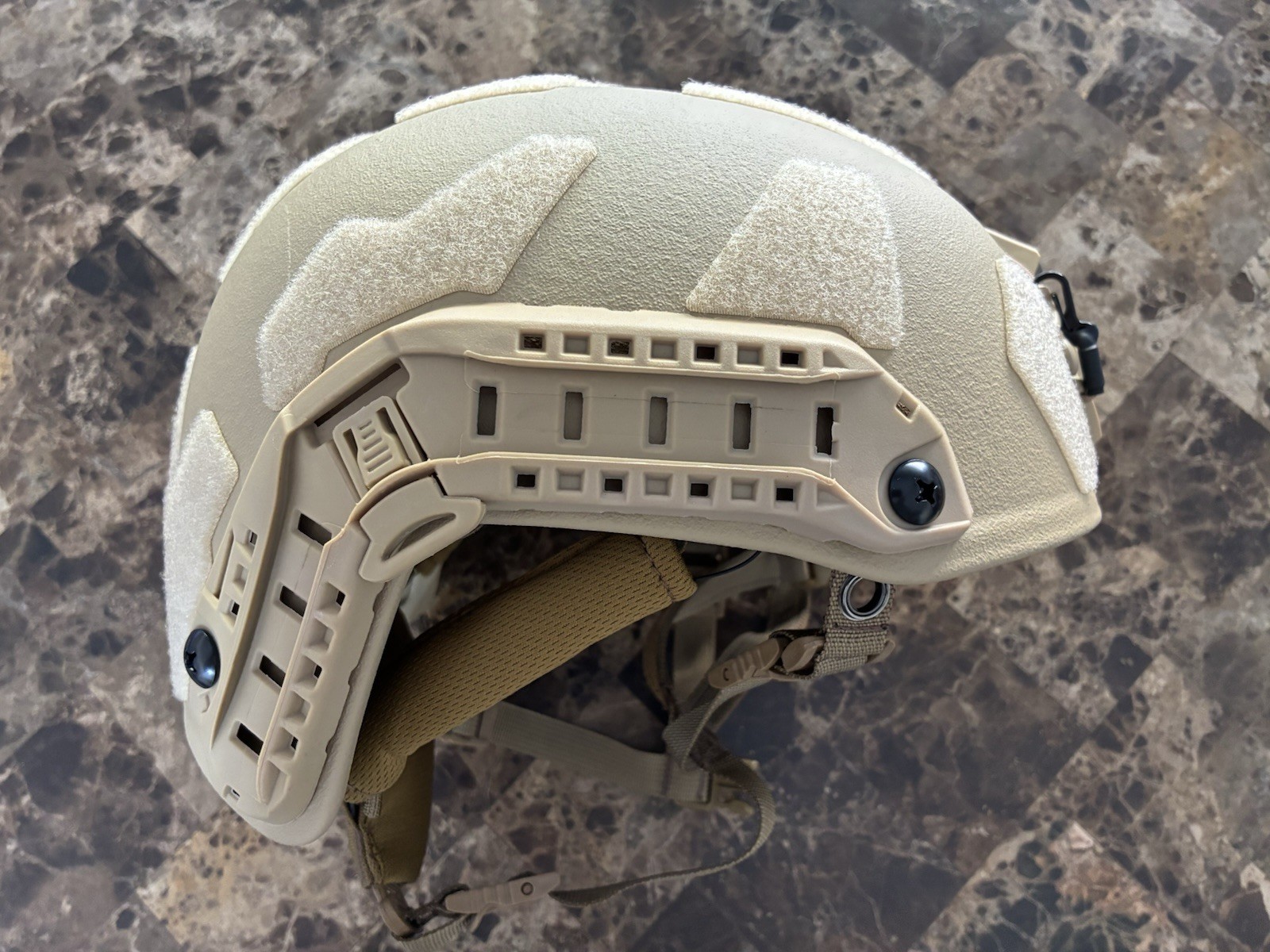 Large - Level IIIA Ballistic  Helmet, Fast/wendy Style Made With Kevlar  TAN