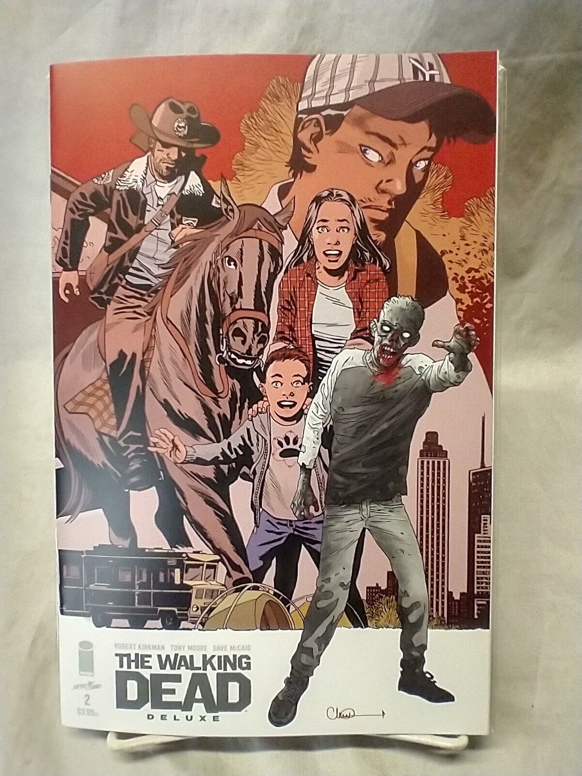 Image Comics Walking Dead Deluxe #2 Charlie Adlard Connecting Variant Cover