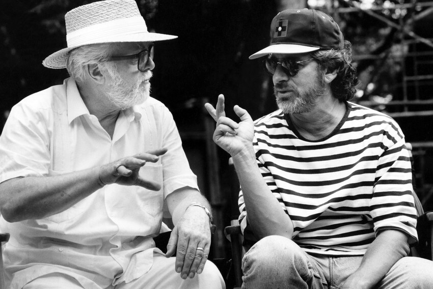 Steven Spielberg Richard Attenborough Jurassic Park on set 24x36 inch Poster Steven Spielberg Richard Attenborough Jurassic Park on set 24x36 inch Poster