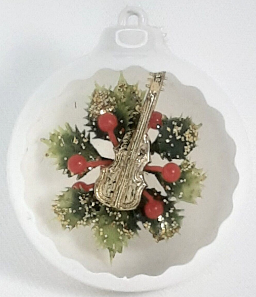 Vintage 1950s Cello Diorama Jewelbrite Decor Novelties Christmas Ornament