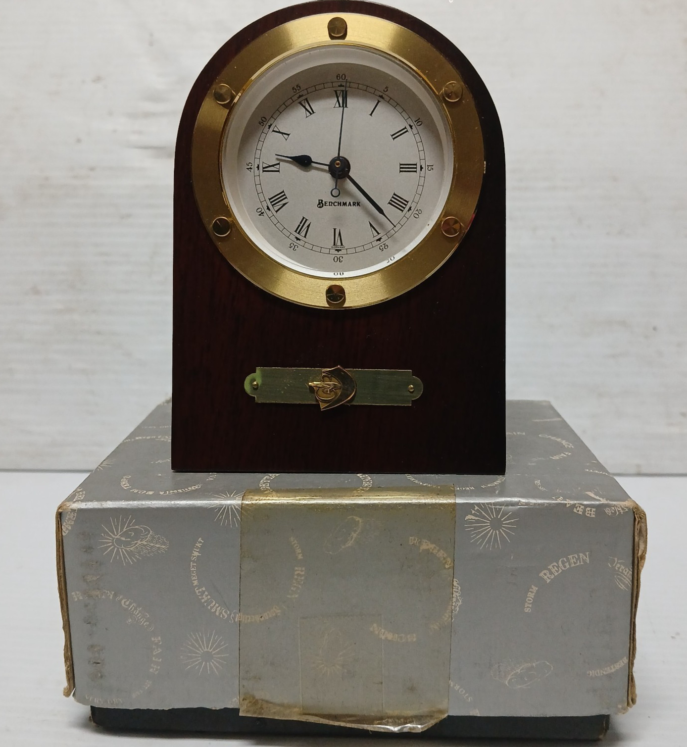 Vintage sikorsky Benchmark Clock untested