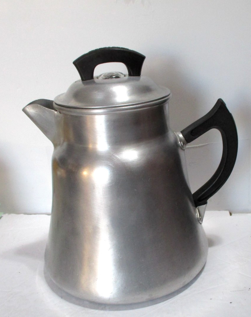 Alcoholics Anonymous Wear Ever 5063 12-cup coffee pot, aka Dr. Bob\'s Coffee Pot Alcoholics Anonymous Wear Ever 5063 12-cup coffee pot, aka Dr. Bob\'s Coffee Pot