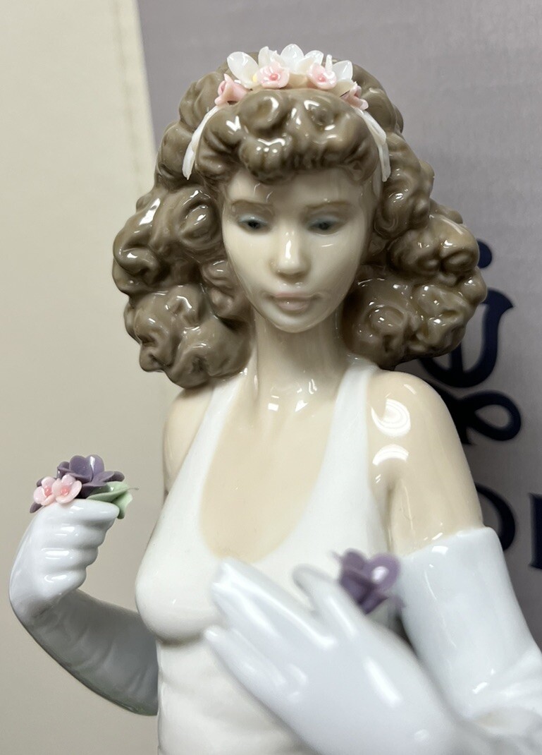 Lladro 6608 Anticipation Retired Original Grey Box Mint Condition L@@K Rare