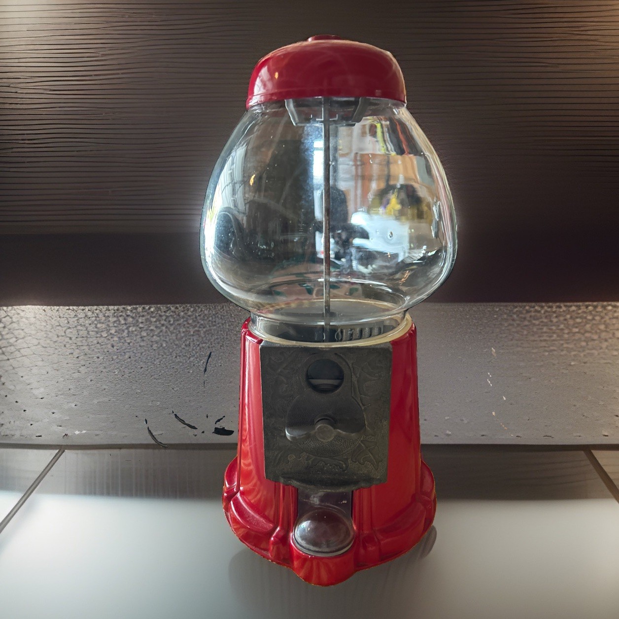 Vintage Olde Tyme Reproduction Inc. Gumball Machine Glass Metal Red Vintage Olde Tyme Reproduction Inc. Gumball Machine Glass Metal Red