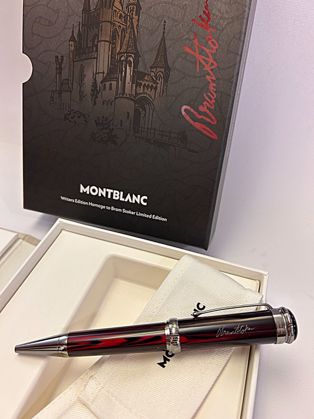 MONTBLANC 2026 Writers Limited Edition  BRAM STOKER  - ballpojnt  - mint & boxed