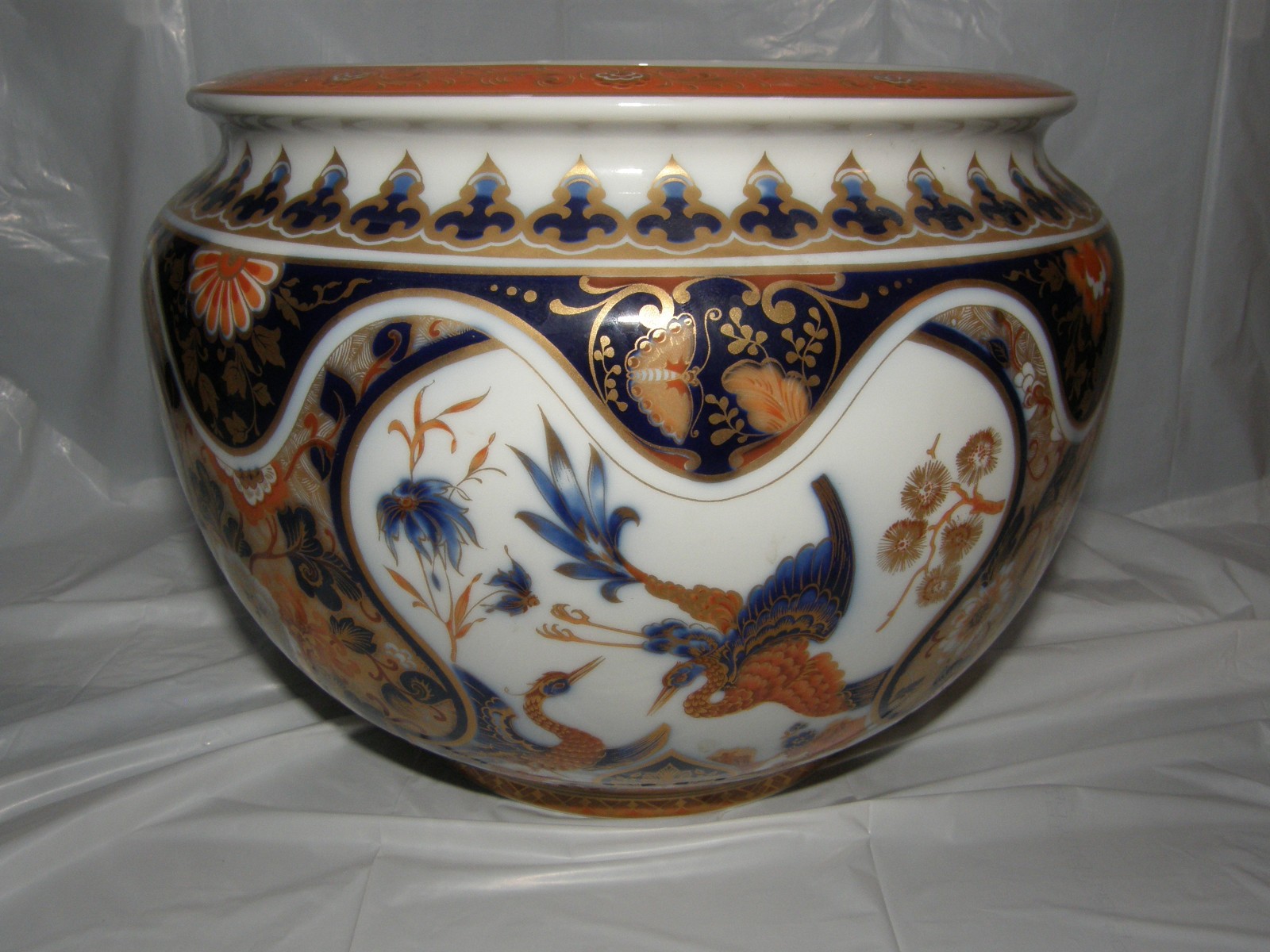 VINTAGE KAISER YOKOHAMA BY EOHT KOBALT PORCELAIN  FLOWER POT / BIRDS OF PARADISE