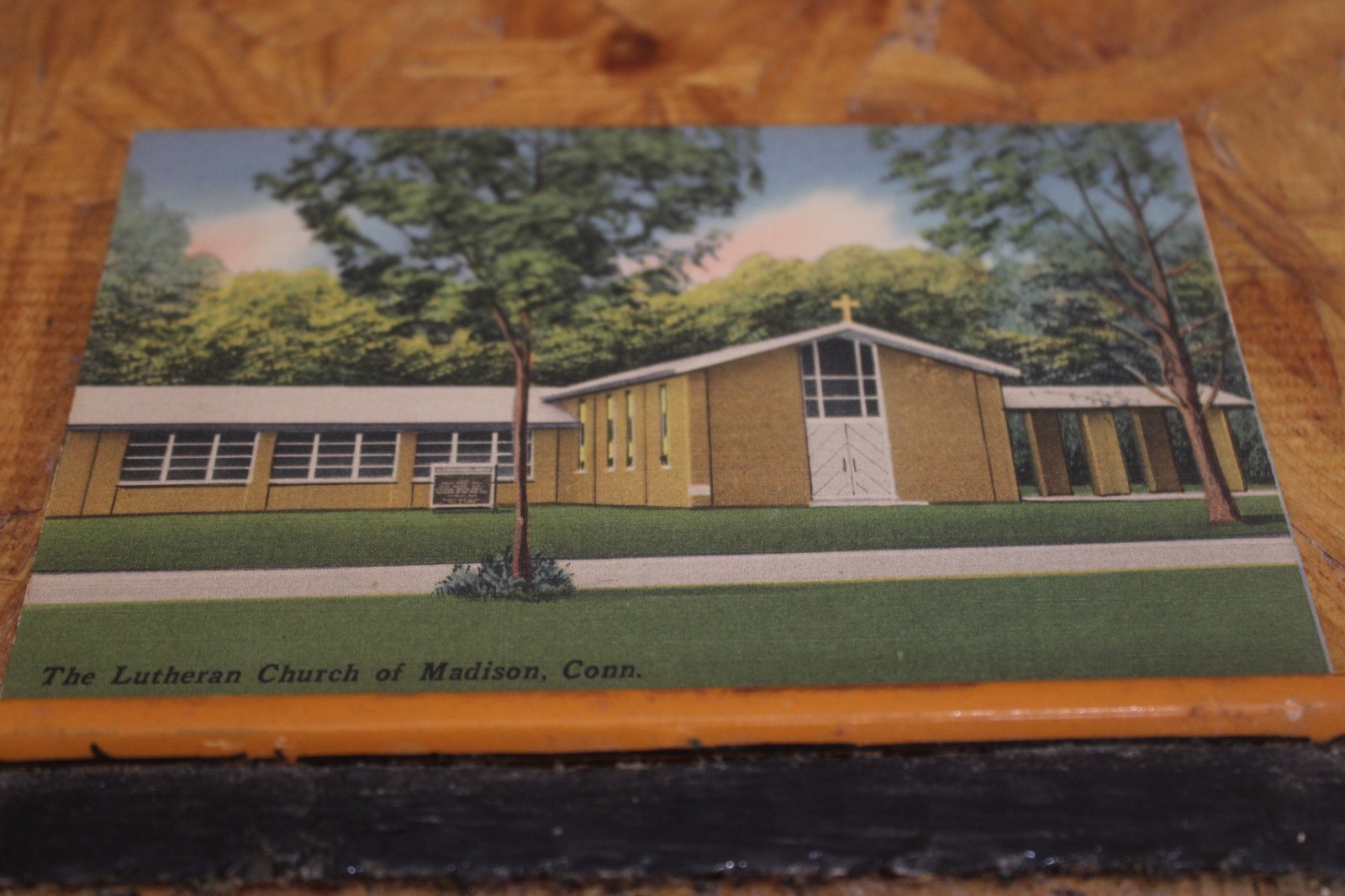 Postcard-X-Lutheran Church, Madison, Conn.-Linen-Unposted Postcard-X-Lutheran Church, Madison, Conn.-Linen-Unposted