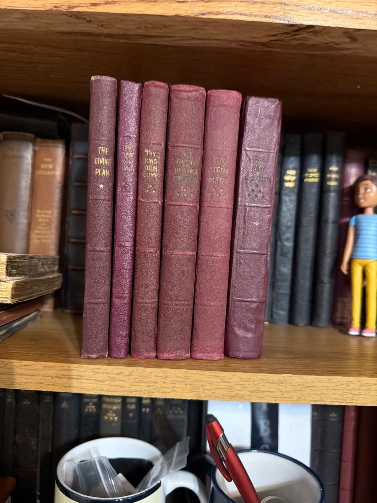 Watchtower  studies in the scriptures 6 vols  red pocket set nice rare