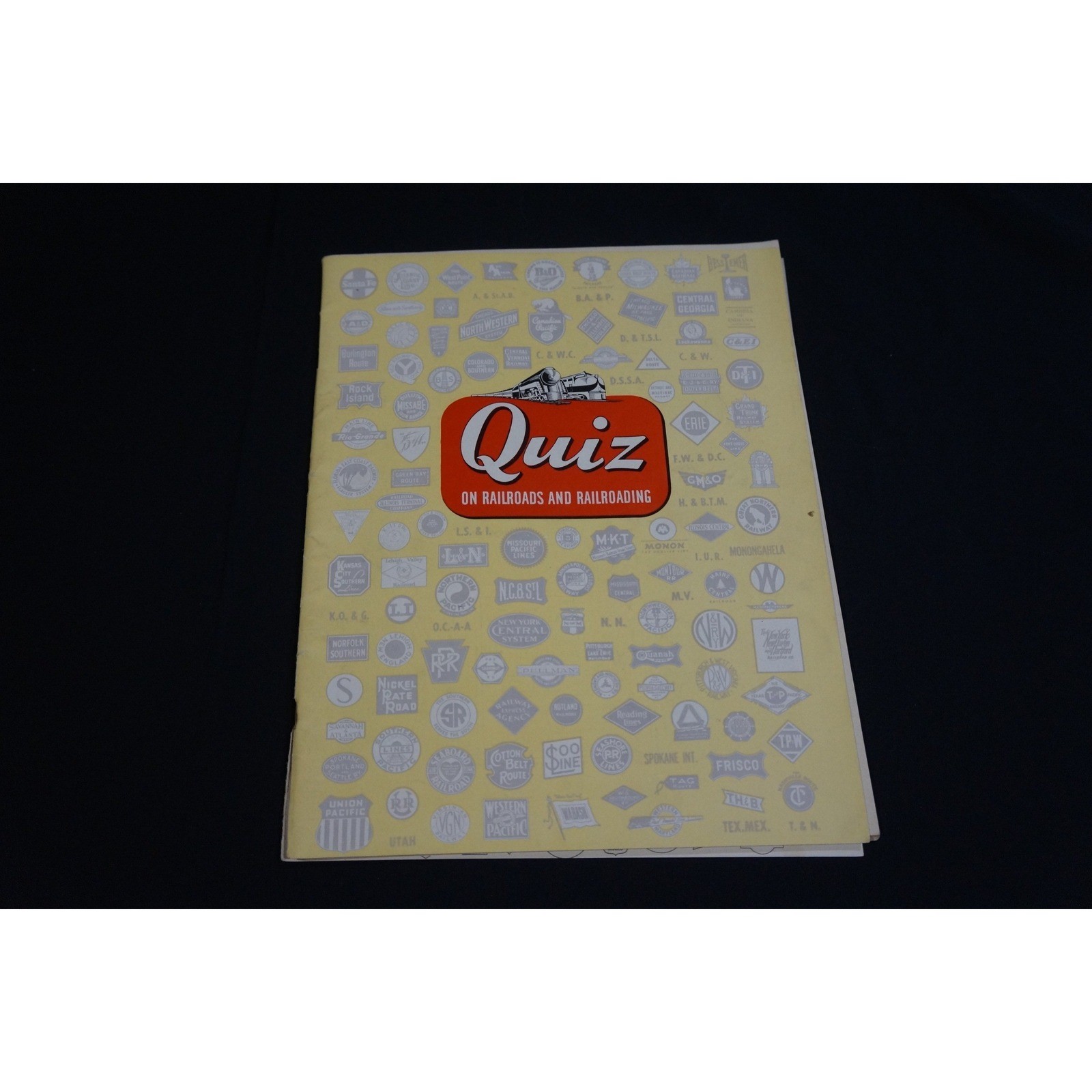 Vintage 1951 Quiz on Railroads and Railroading Booklet 8th Edition AAR