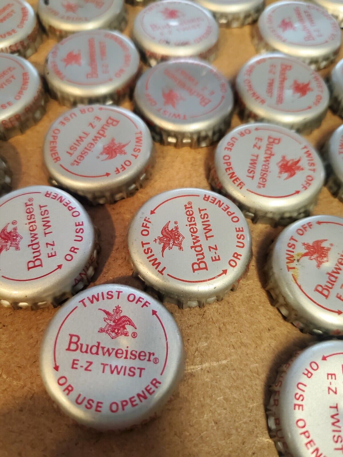 Lot of 95 USED Vintage BUDWEISER EZ TWIST Bottle Caps NO CORK  -  READ