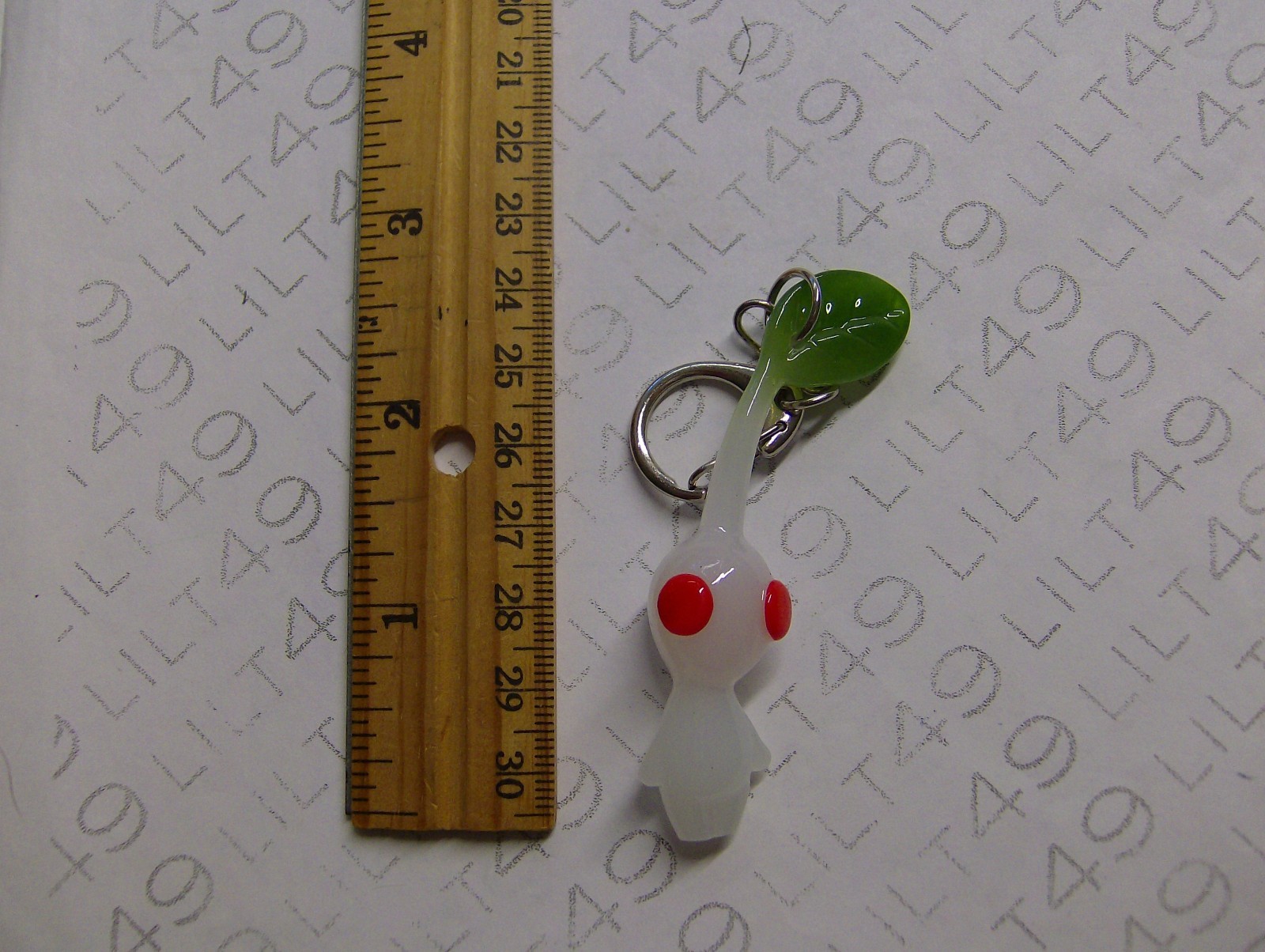 PIKMIN ACRYLIC KEYCHAIN 3\