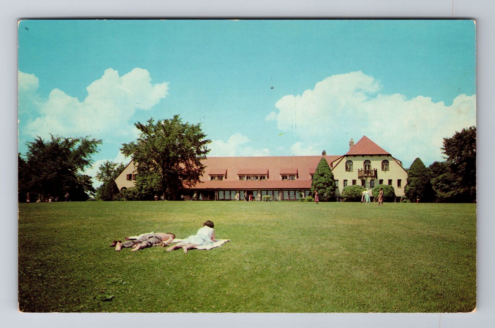 Angola IN-Indiana, Potawatomi Inn, Advertising, Vintage Souvenir Postcard