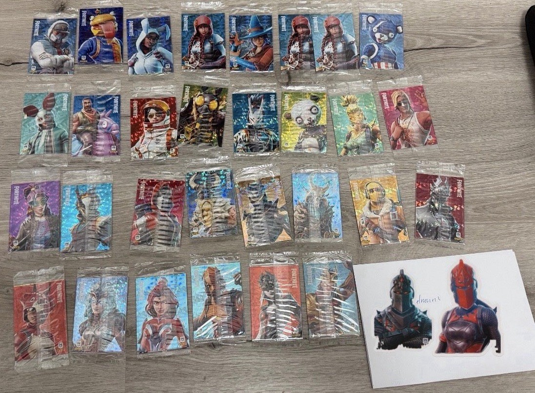 2019 Panini Fortnite Series 1 | Italy | 30 x Flow Packs