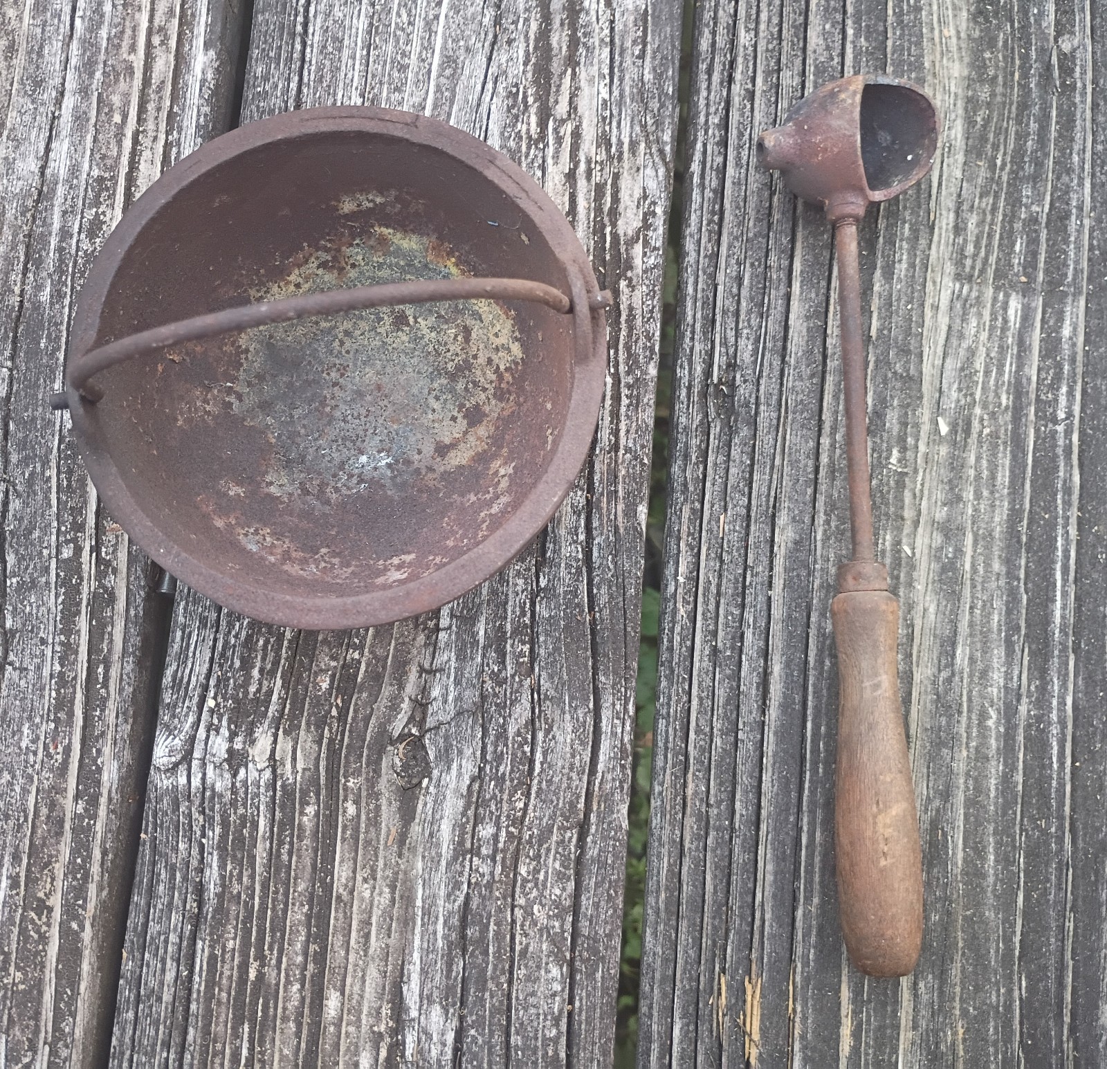 Antique Lead Smelting Melting Pot with Handle And Ladle 5.25 Antique Lead Smelting Melting Pot with Handle And Ladle 5.25