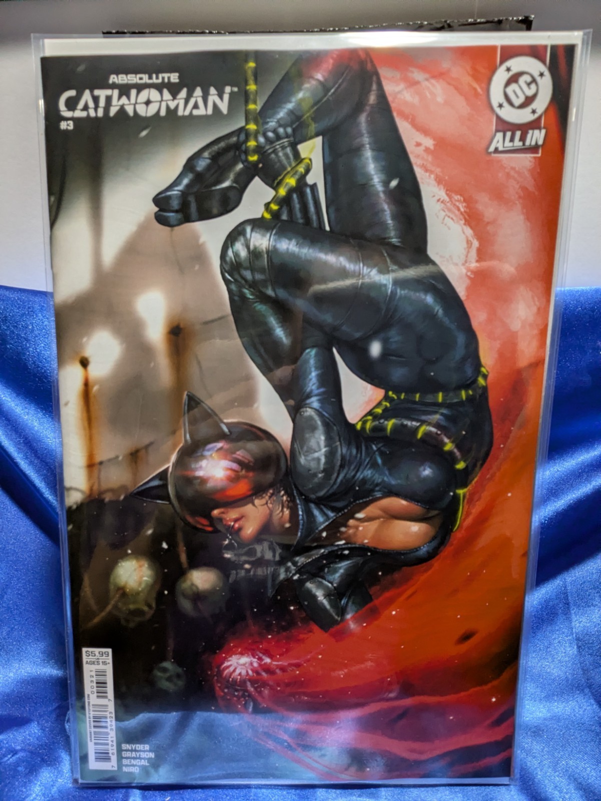Absolute Catwoman #3 Cover B Kyuyong Eom Card Stock Variant DC Comics 2026 Absolute Catwoman #3 Cover B Kyuyong Eom Card Stock Variant DC Comics 2026