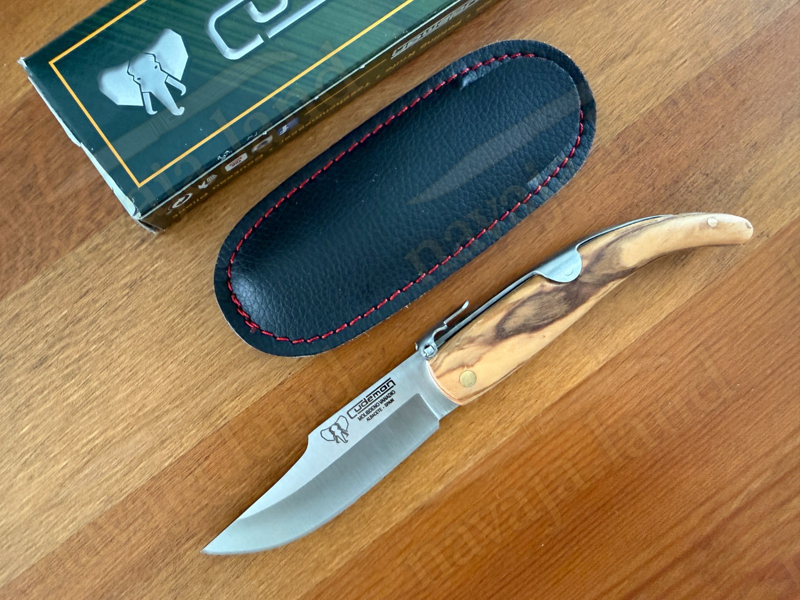 Cudeman Albaceteña 380-L Folding Knife – Olive Wood Handle | Molybdenum Vanadium
