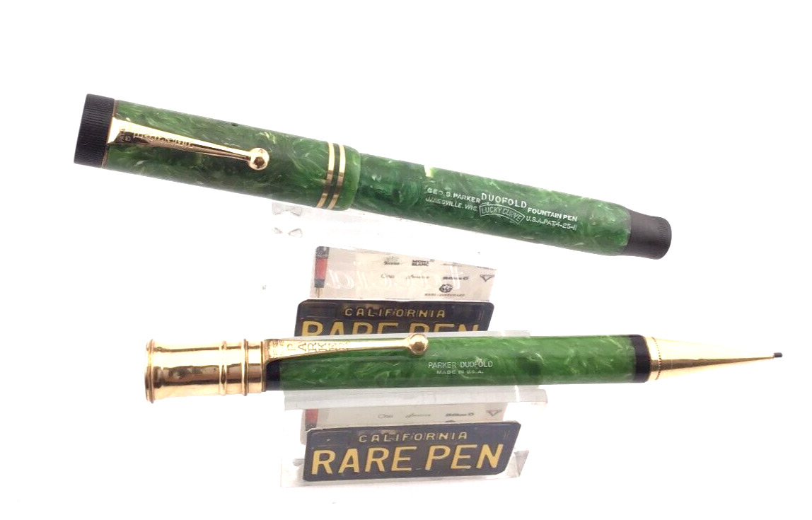 Vintage PARKER DUOFOLD Senior JADE Fountain Pen & Pencil set 14K M nib Restored