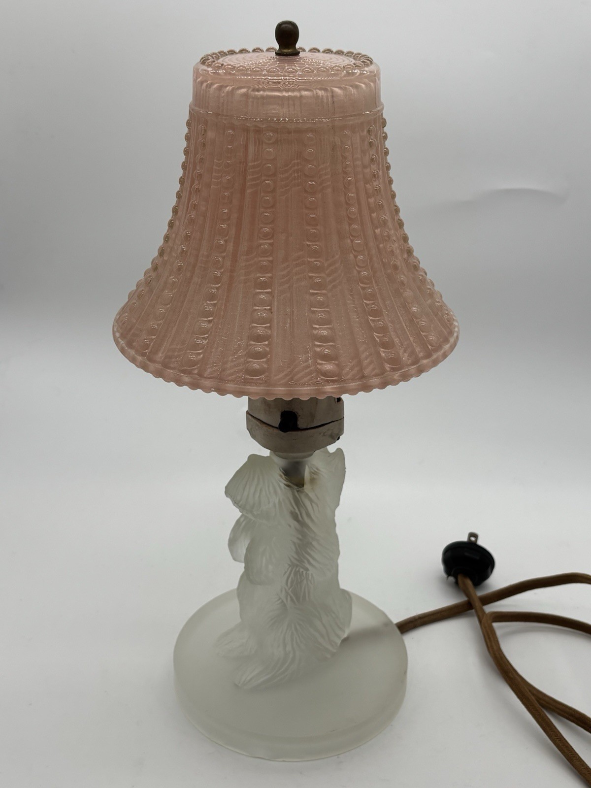 Vintage Beautiful 1930’s Begging Scottish Terrier Pink Glass Shade Lamp
