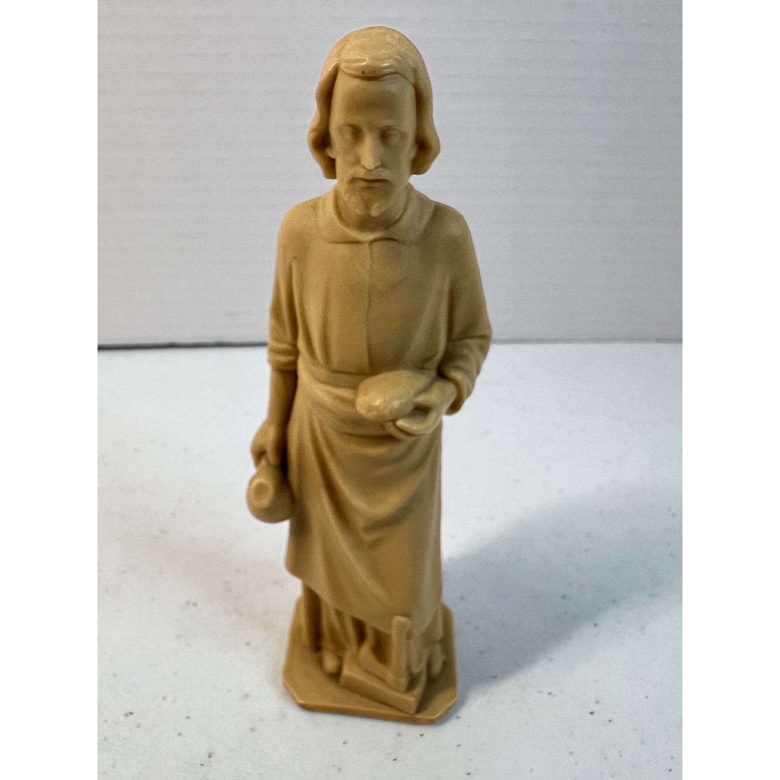 Vintage Religious Saint Joseph Figurine Tan Resin Statue 5.5 Inch Home Decor Vintage Religious Saint Joseph Figurine Tan Resin Statue 5.5 Inch Home Decor