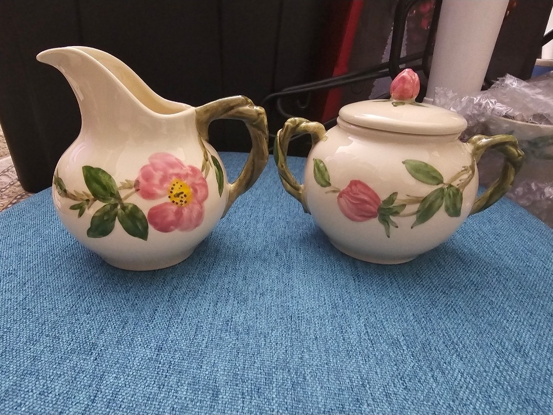 Vtg 1950s Franciscan Desert Rose Creamer & Sugar Bowl Set w/ Lid USA Circle Mark