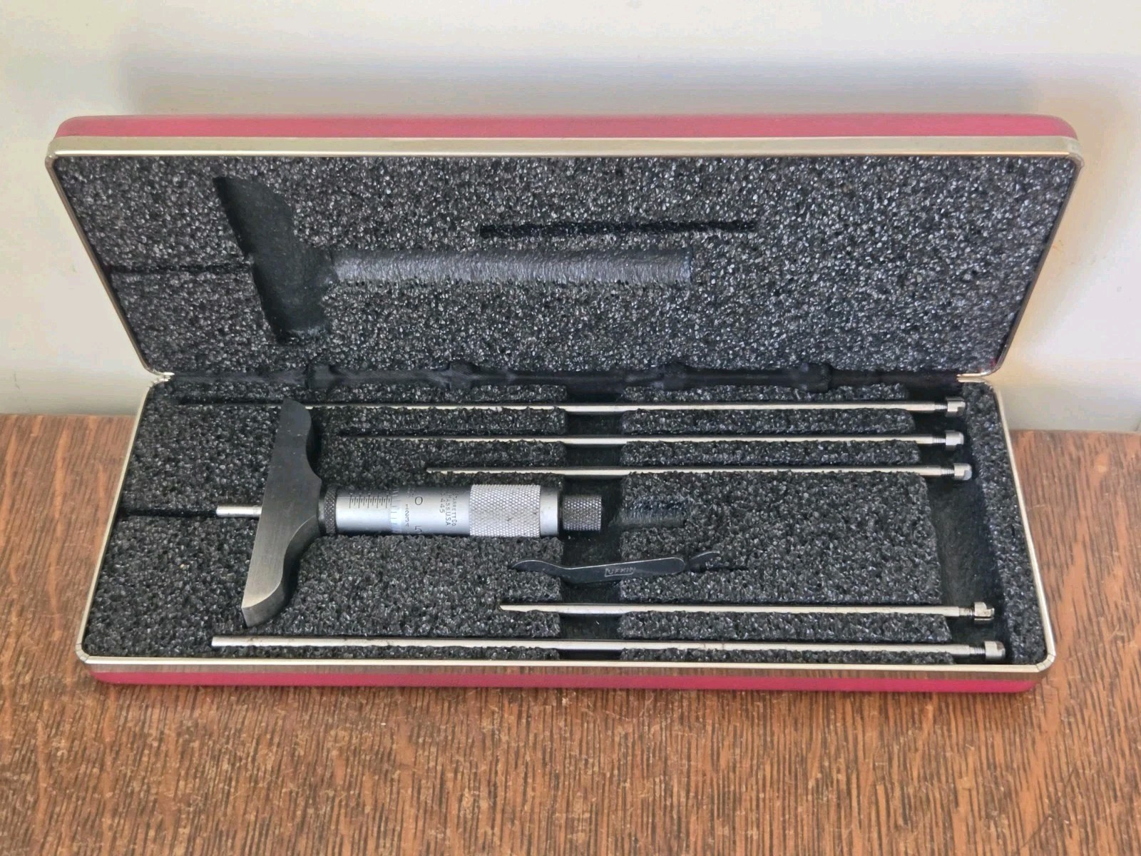 Starrett No. 445 Depth Micrometer (6 Blades) w/Ratchet Stop, Wrenches & Case Starrett No. 445 Depth Micrometer (6 Blades) w/Ratchet Stop, Wrenches & Case