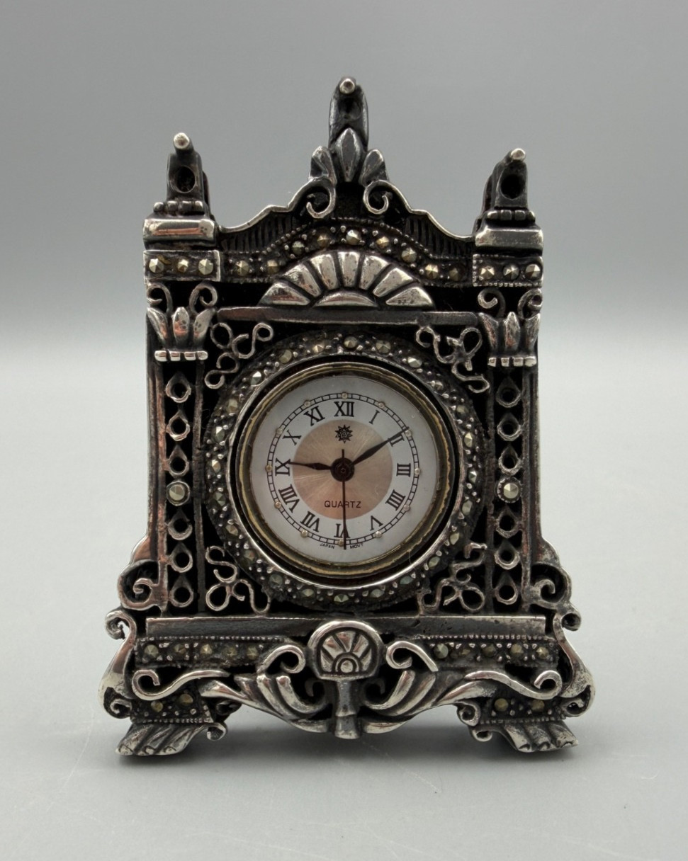 ANTIQUE 1920s Sterling Silver Victorian Miniature Clock w/ Quartz Mov't *WORKS*