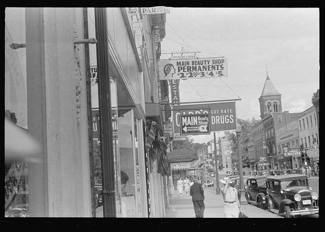 Photo:[Untitled photo. Main street, Lancaster, Ohio]
