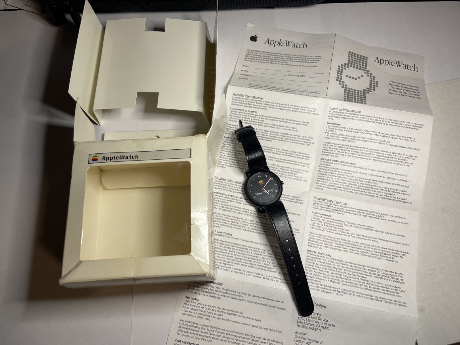 Vintage 1990s Apple Think Different Counterclockwise Watch – NearMint - With Box