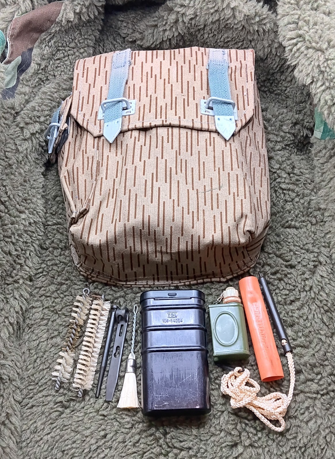East German 7.62x39 Military Cleaning Kit w/ 4 Cell Mag Pouch - DDR Cold War 