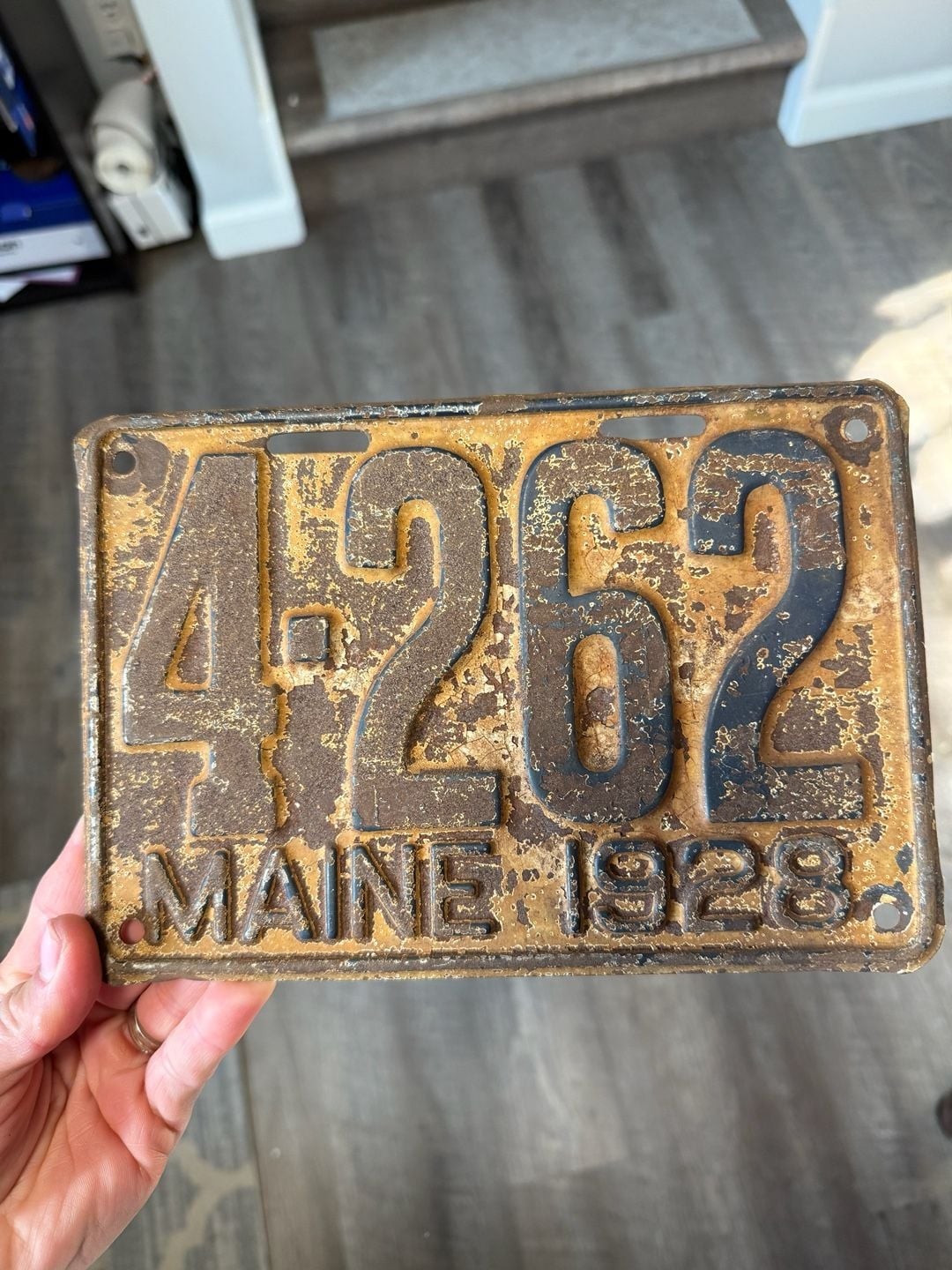 Vintage 1928 Maine License Plate 4-262 Auto Tag Garage Decor