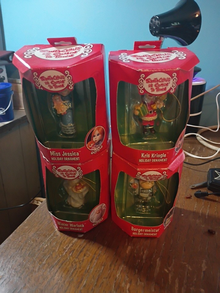Santa Claus Is Coming To Town Christmas Tree Ornament Set of 4 1998