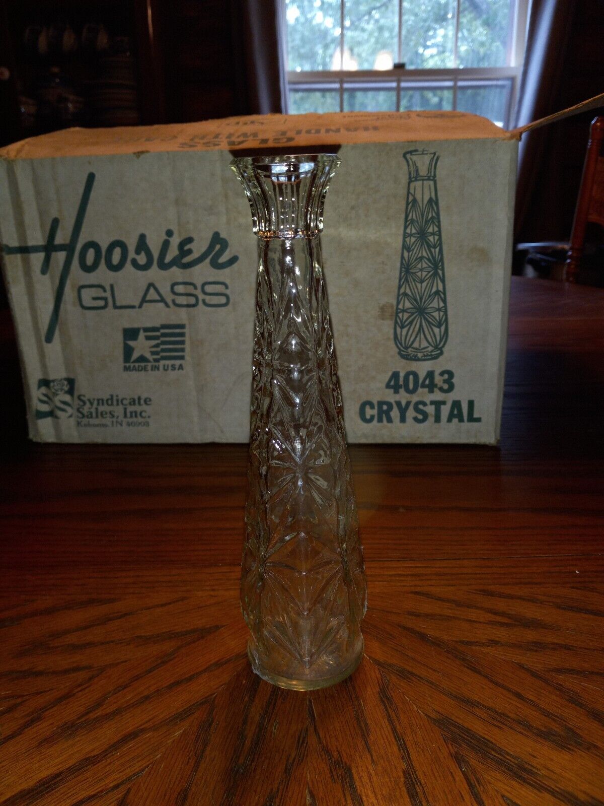 Hoosier Glass Crystal Vases Set Of 23 In Original Box Antiques