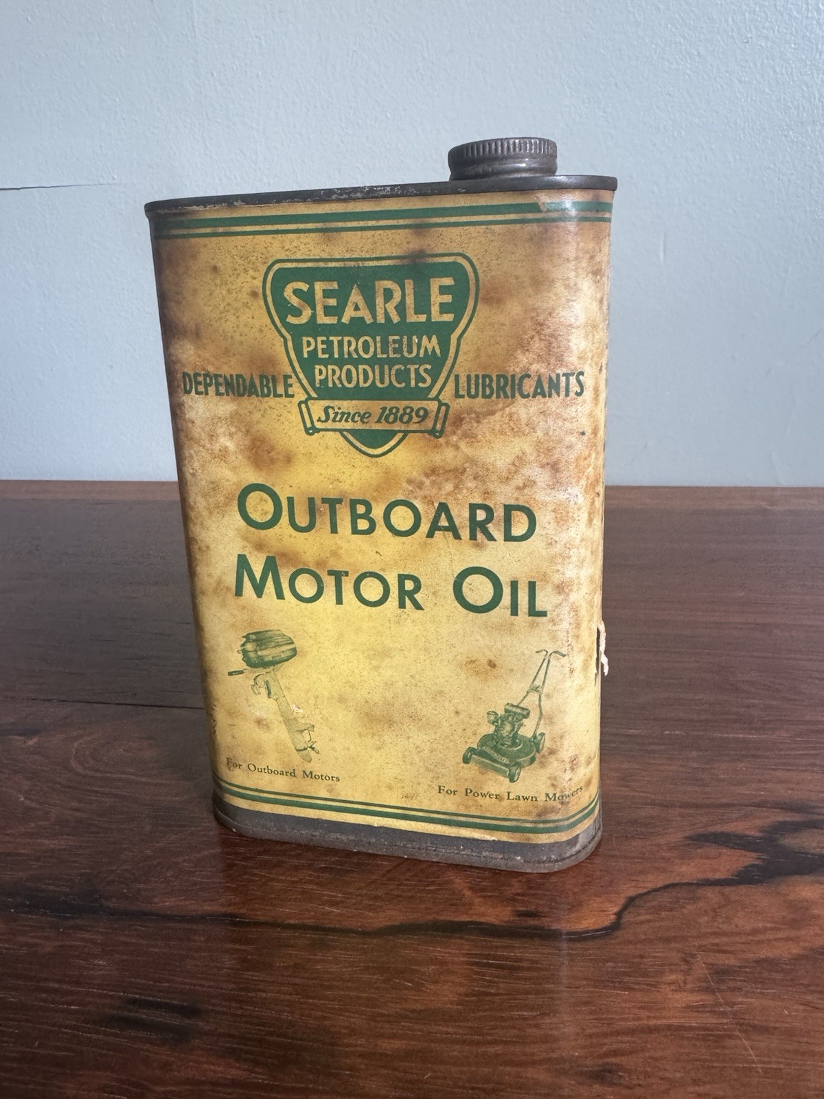 Early 1950s - Searle Outboard Oil - Flat Quart - Paper Label