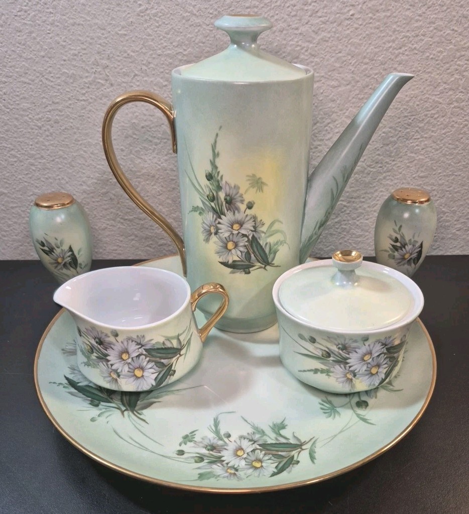 Vintage 1970 Set (6 Pc) Hand Painted Green & Gold Daisy Marked 1970 Grene. Photo