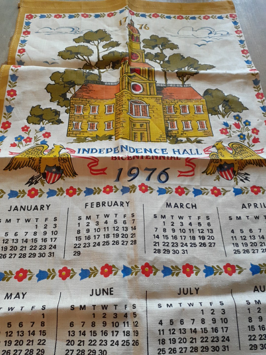 Vintage 1976 Independence Hall Bicentennial Linen Calendar Towel Unused 15x27