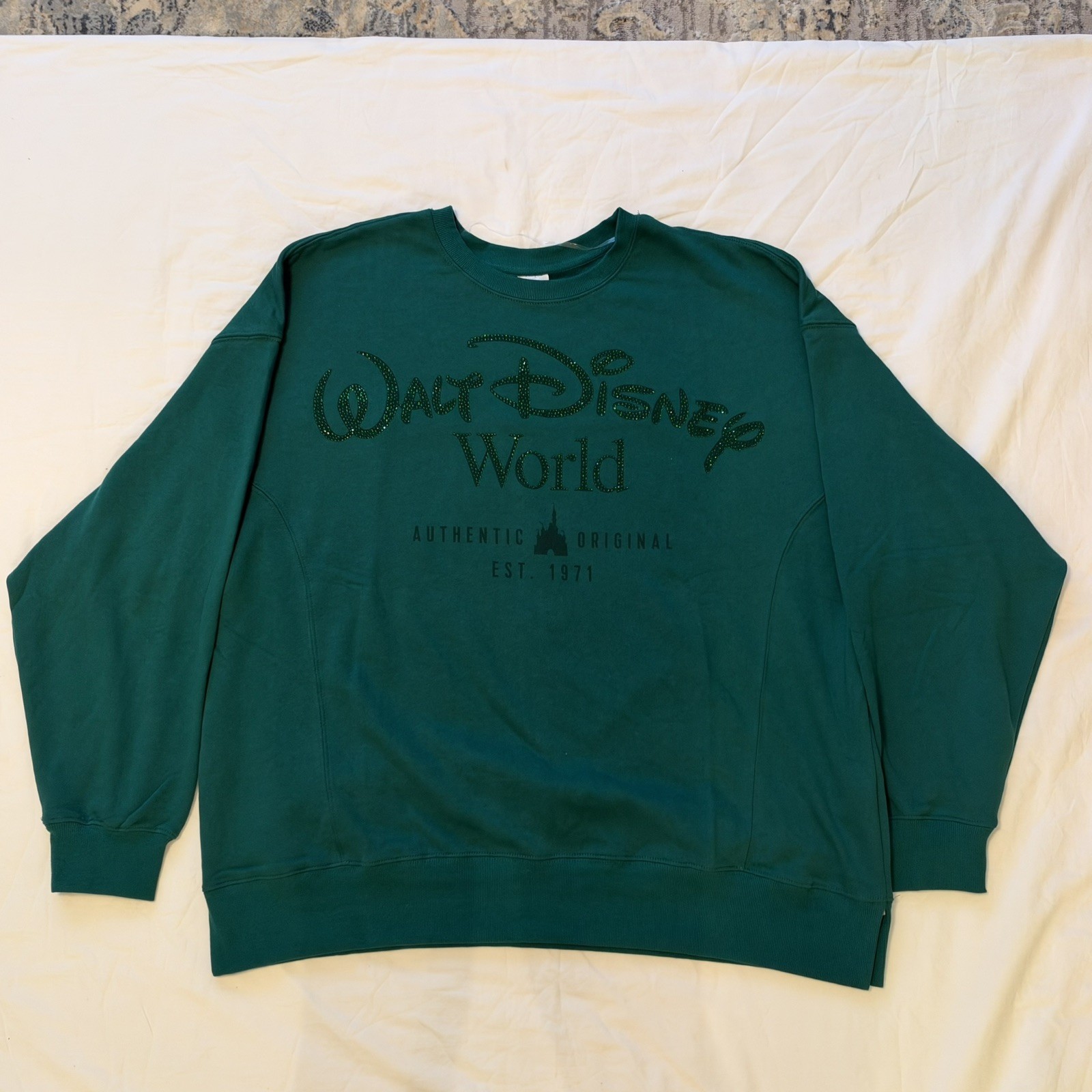 2026 Walt Disney World Christmas Holiday Green Bling Sweatshirt Pullover XL
